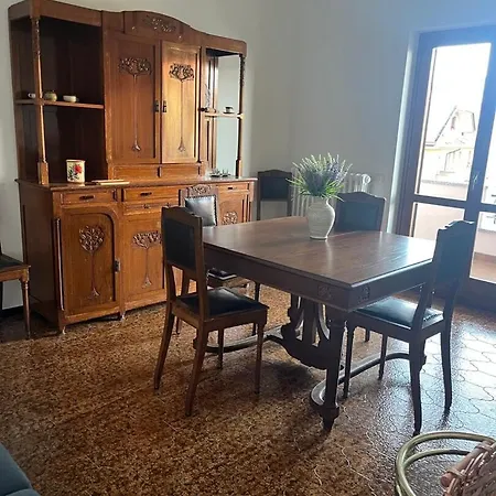 Chiara View With Italian Vibe Lägenhet